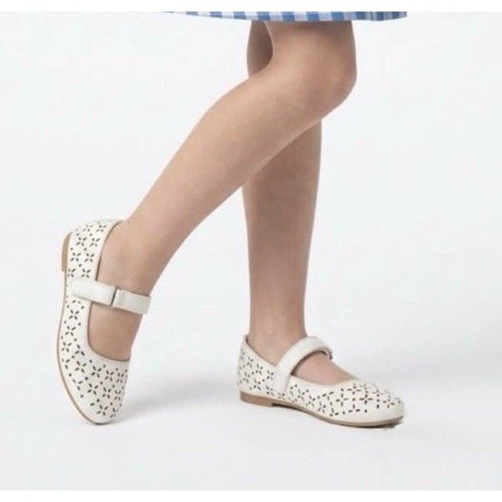 Cat & Jack Girls White Mary Jane Shoes Size 5T New